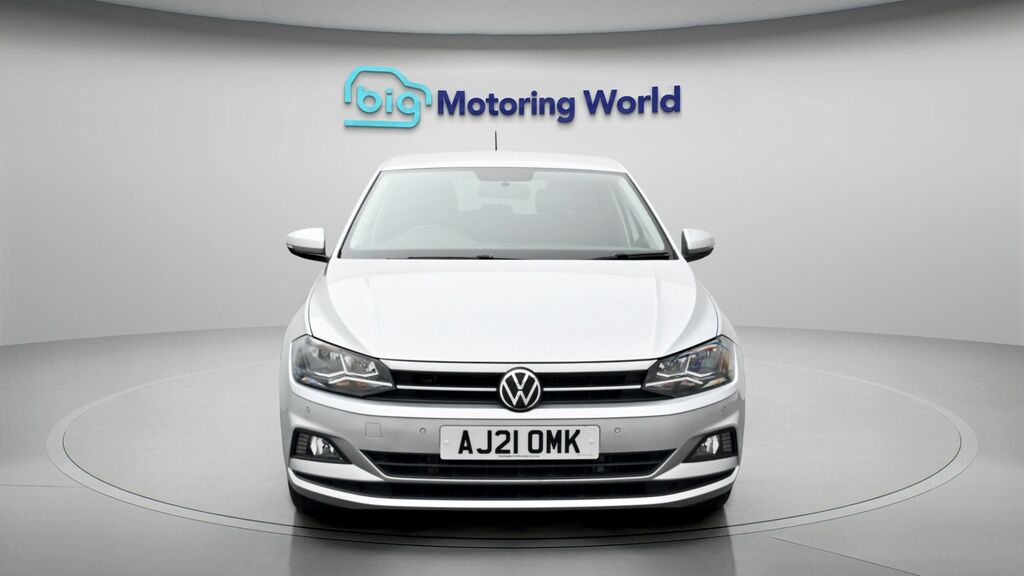 Volkswagen Polo Match Silver #2