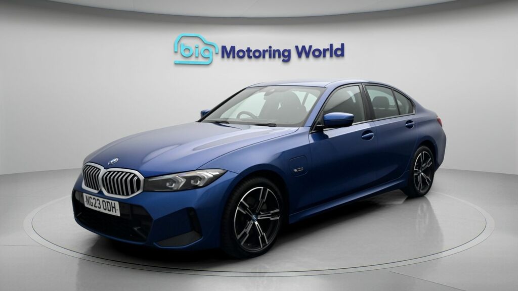 BMW 3 Series M Sport NG23ODH Blue #3