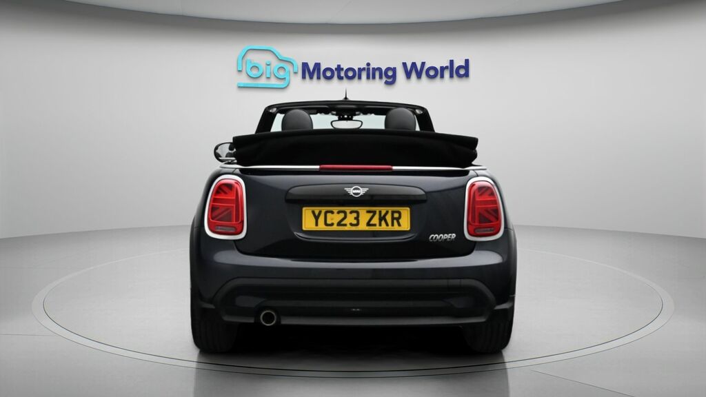 Mini Convertible Cooper Exclusive YC23ZKR Black #6