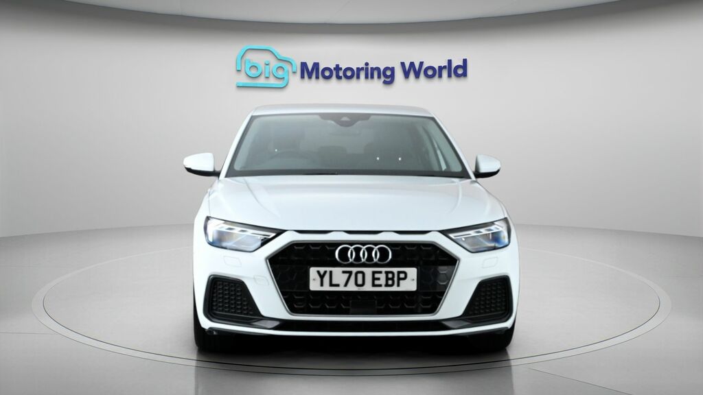 Audi A1 Sport White #2