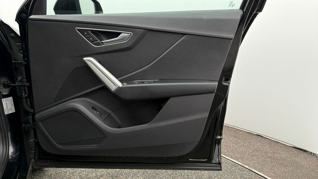 Audi Q2 Technik HG22OFB Black #6