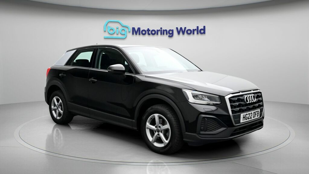 Audi Q2 Technik Black