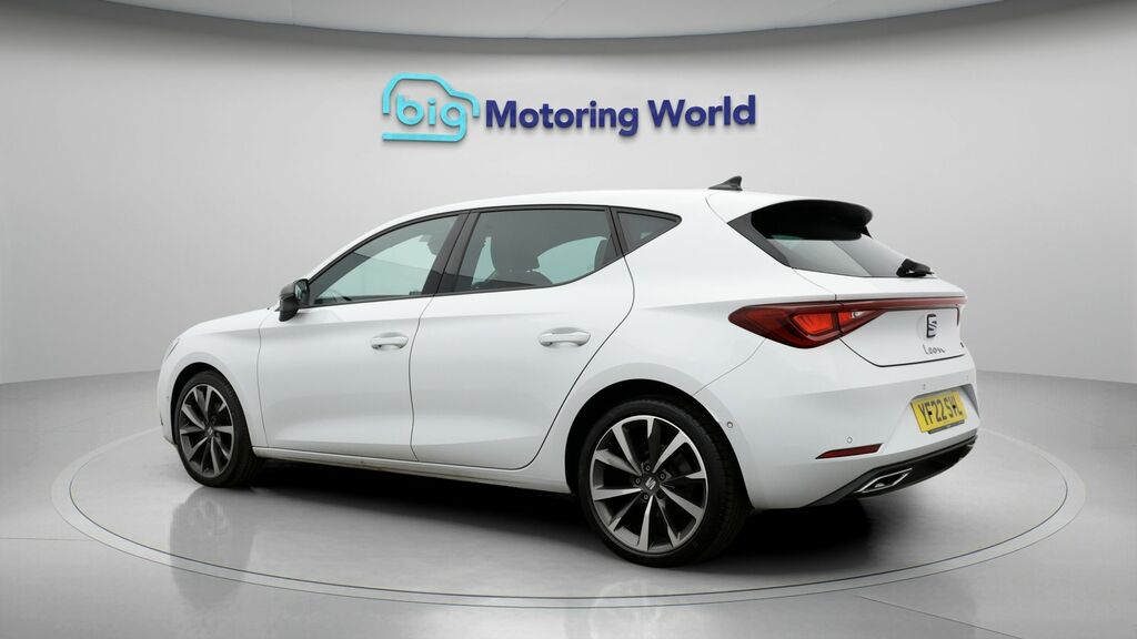 Seat Leon Fr Sport White #5