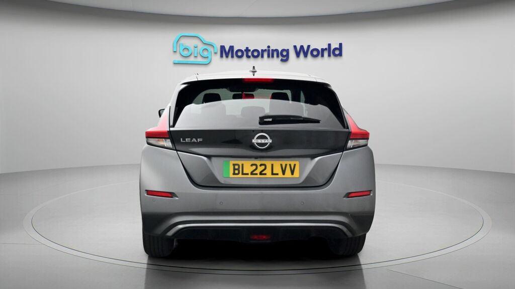 Nissan Leaf N-connecta Grey #6