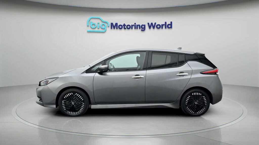 Nissan Leaf N-connecta Grey #4