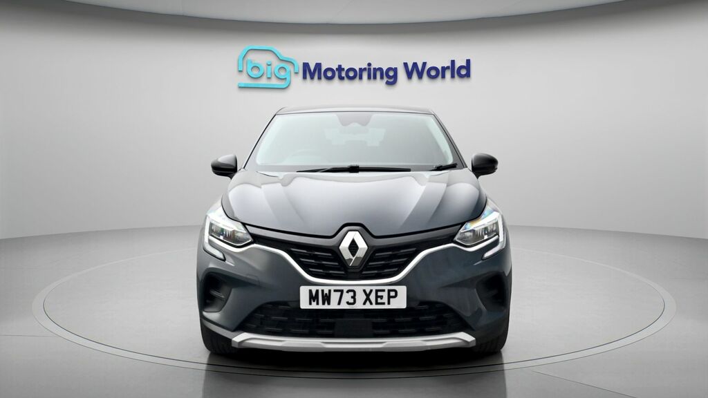 Renault Captur Evolution Black #2