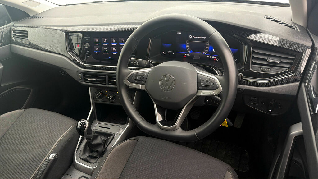 Volkswagen Polo Life Grey