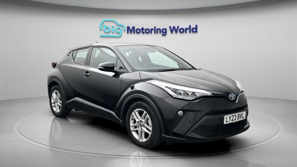 Toyota C-Hr Icon Black