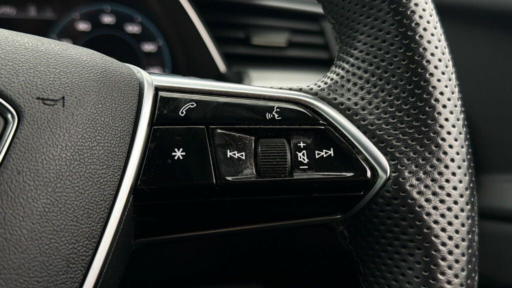 Audi E-Tron S S Line White #23