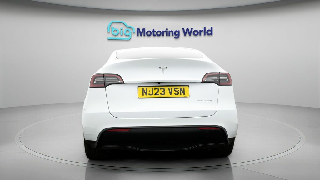 Tesla Model Y Long Range NJ23VSN White #6