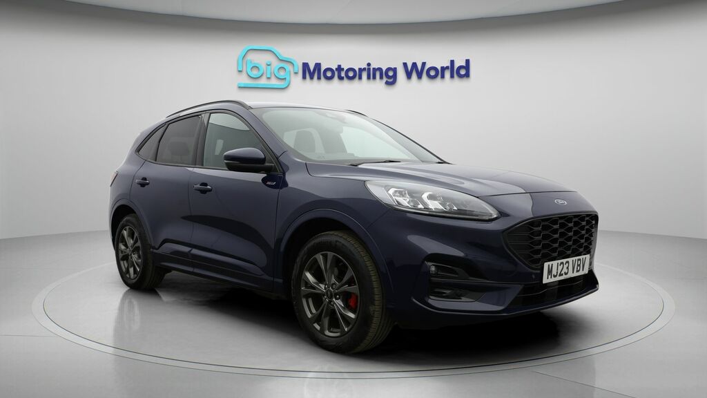 Ford Kuga St-line Blue
