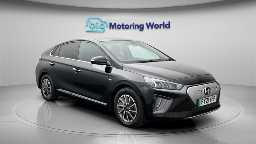 Hyundai Ioniq Premium Se Black