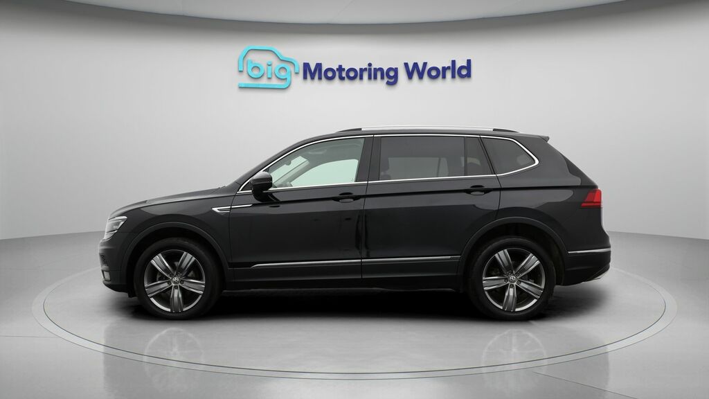 Volkswagen Tiguan Allspace Sel WT70BYZ Black #4