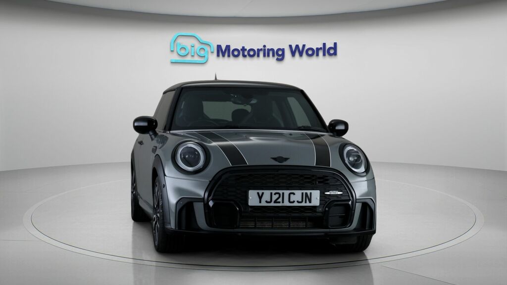 Mini Hatch Cooper Sport YJ21CJN Grey #2