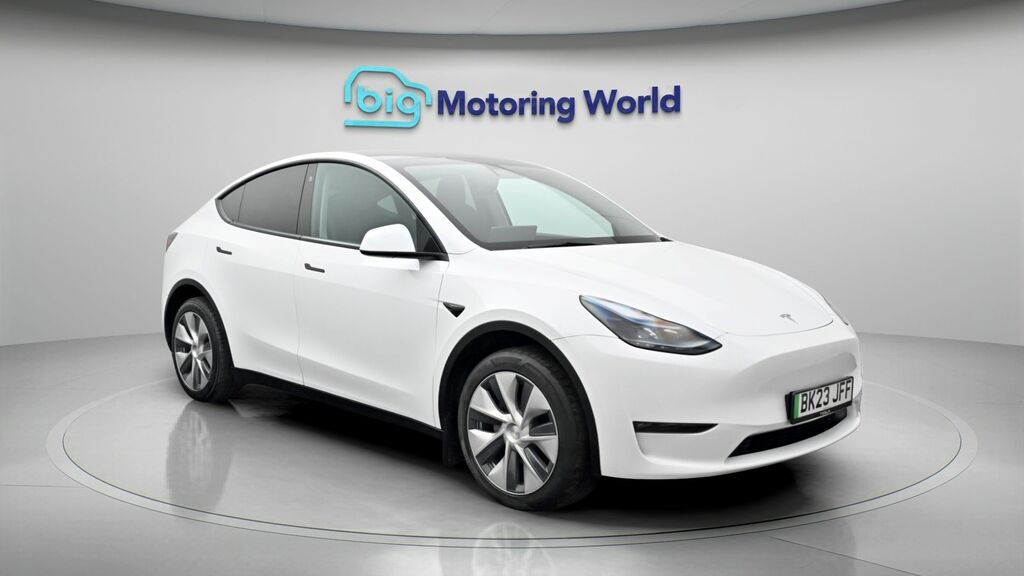 Tesla Model Y Long Range White