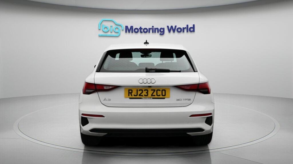 Audi A3 Technik RJ23ZCO White #6