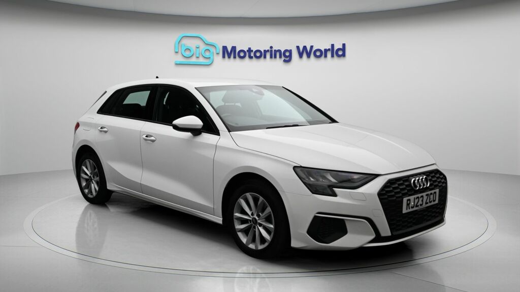 Audi A3 Technik RJ23ZCO White