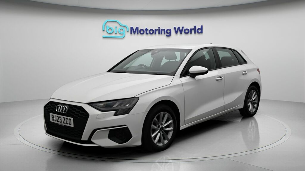 Audi A3 Technik RJ23ZCO White #3