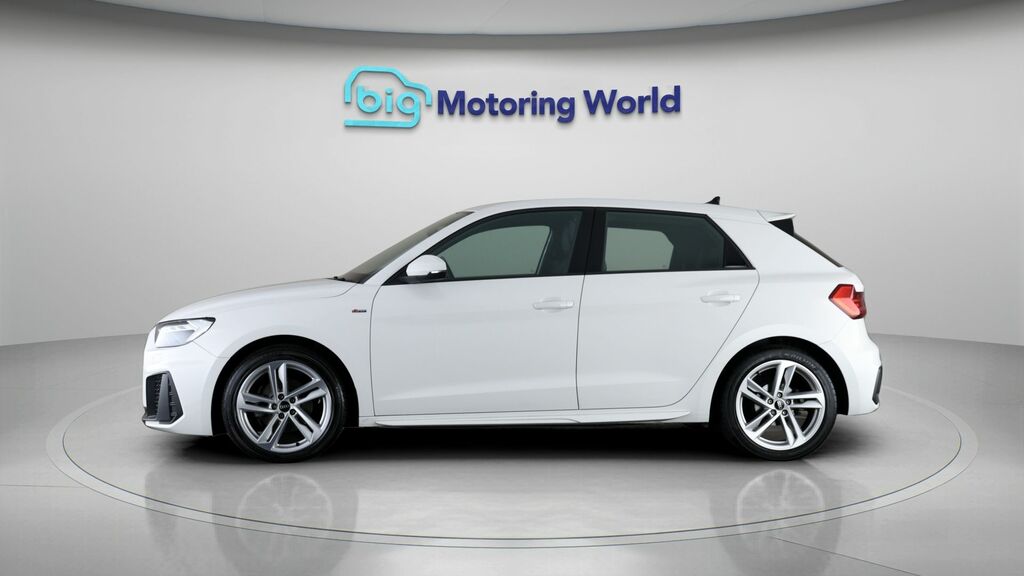 Audi A1 S Line KO21ZTR White #4