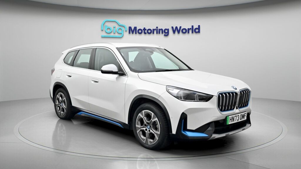 BMW iX1 Xline White