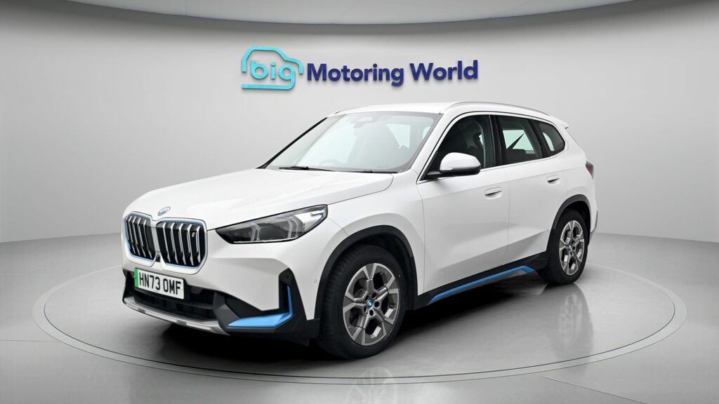 BMW iX1 Xline White #3