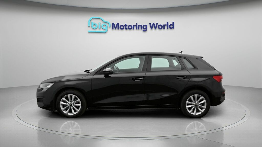 Audi A3 Technik RJ23XUX Black #4