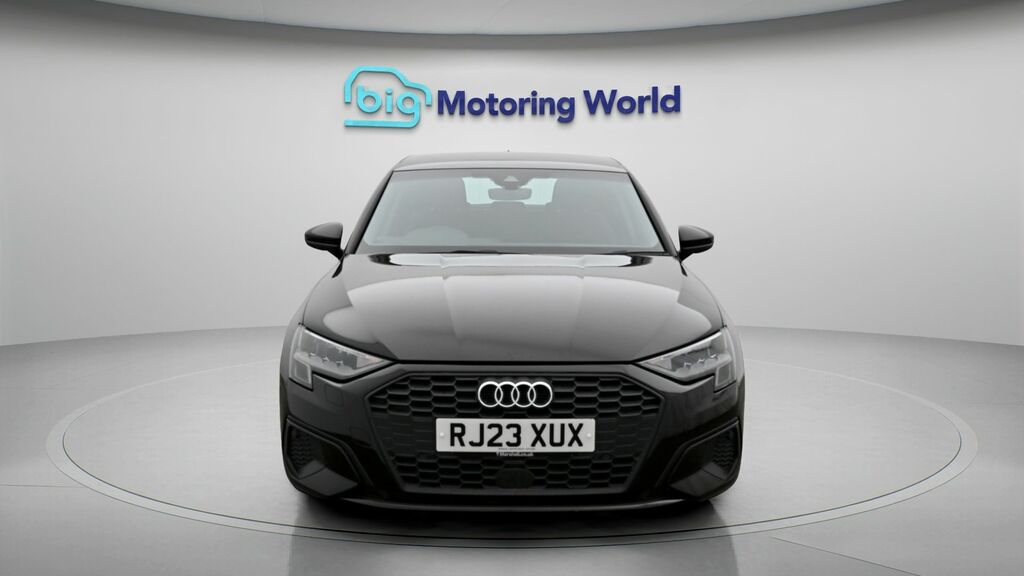 Audi A3 Technik RJ23XUX Black #2