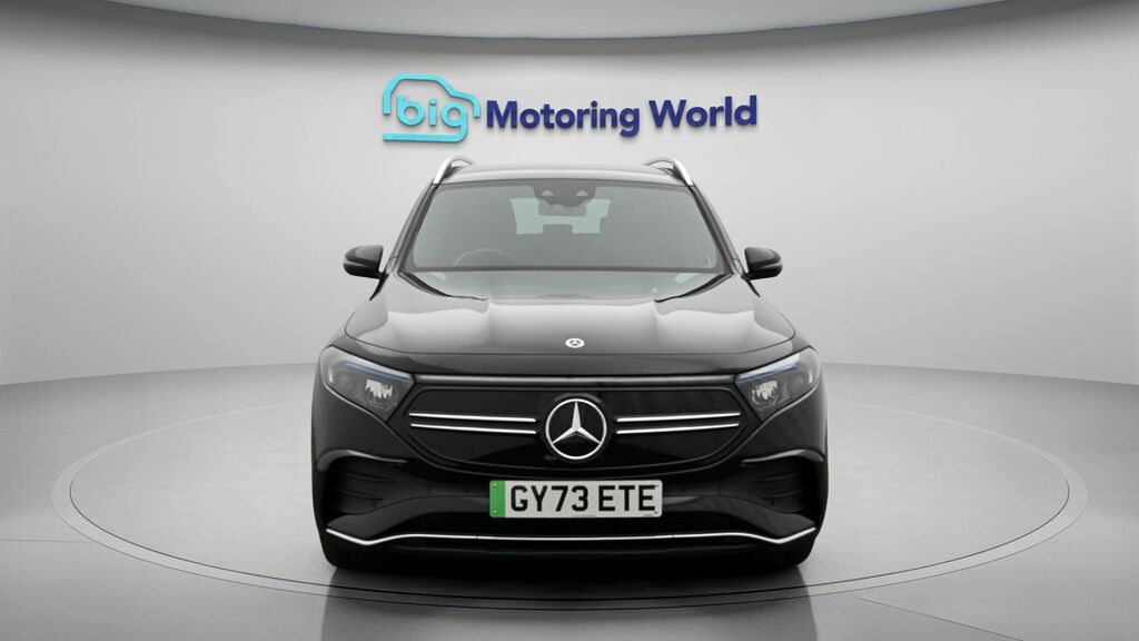 Mercedes-Benz EQB Amg Line Black #2