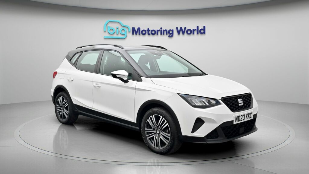 Seat Arona Se White