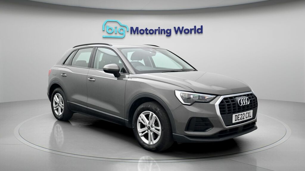 Audi Q3 Technik Grey