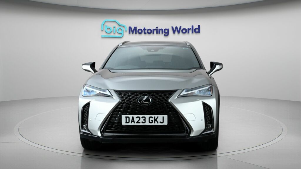 Lexus UX F Sport Design DA23GKJ Silver #2