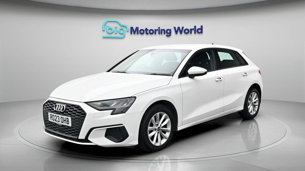 Audi A3 Technik White #3