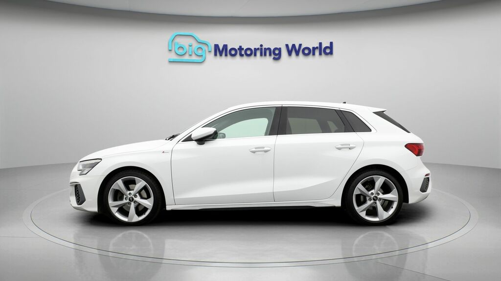 Audi A3 S Line KR21AWU White #4