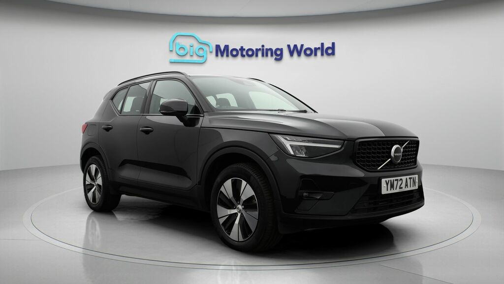Volvo XC40 Plus Black