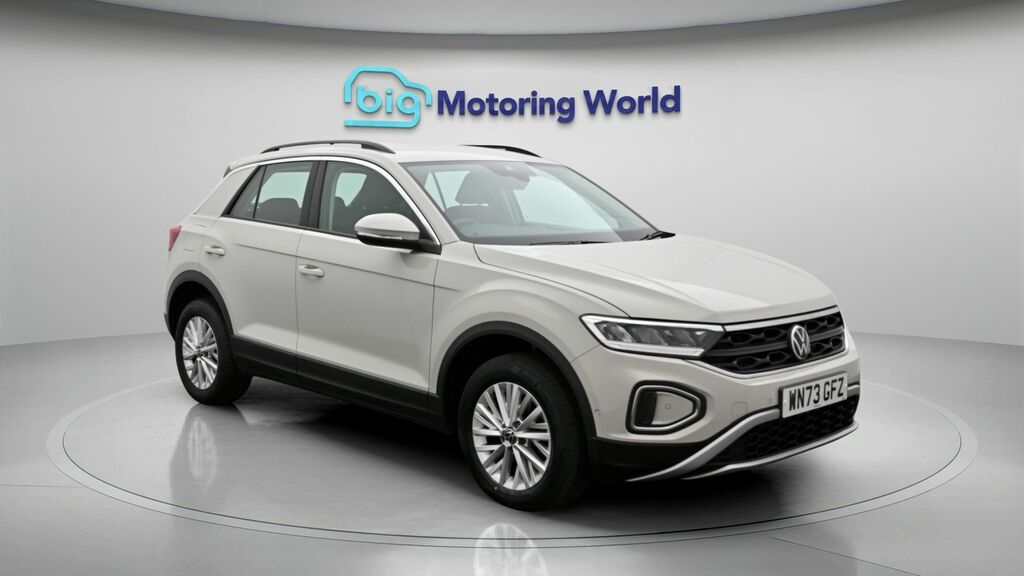 Volkswagen T-Roc Life Grey