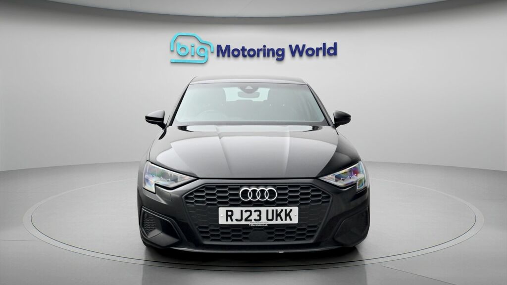 Audi A3 Technik Black #2
