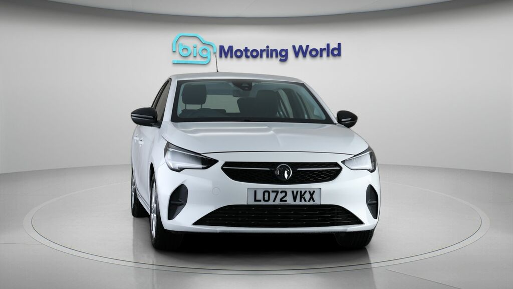 Vauxhall Corsa Design White #2