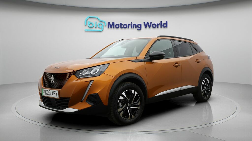 Peugeot e-2008 Allure Premium PK23AFY Orange #3