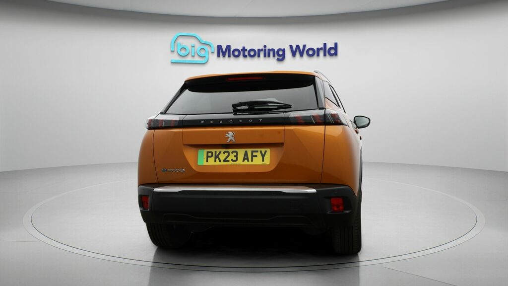 Peugeot e-2008 Allure Premium PK23AFY Orange #6