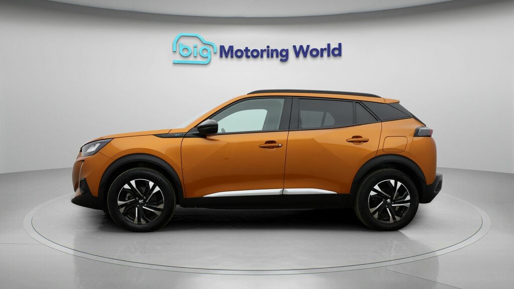 Peugeot e-2008 Allure Premium PE23WBM Orange #4