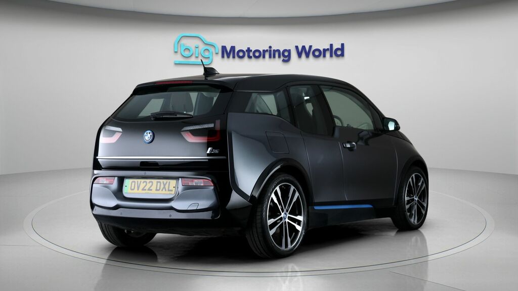 BMW i3 135Kw S 42Kwh Suite Interior World 2022 Black #7