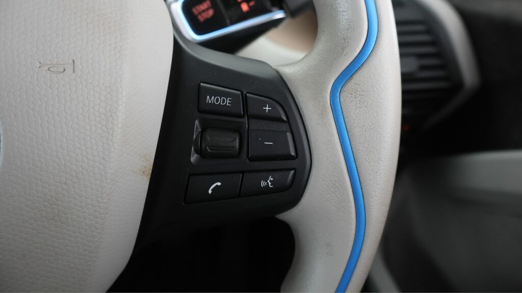 BMW i3 135Kw S 42Kwh Suite Interior World 2022 Black #22