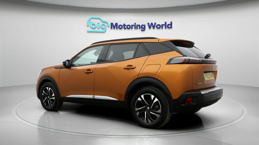 Peugeot e-2008 Allure Premium PE23WBG Orange #5