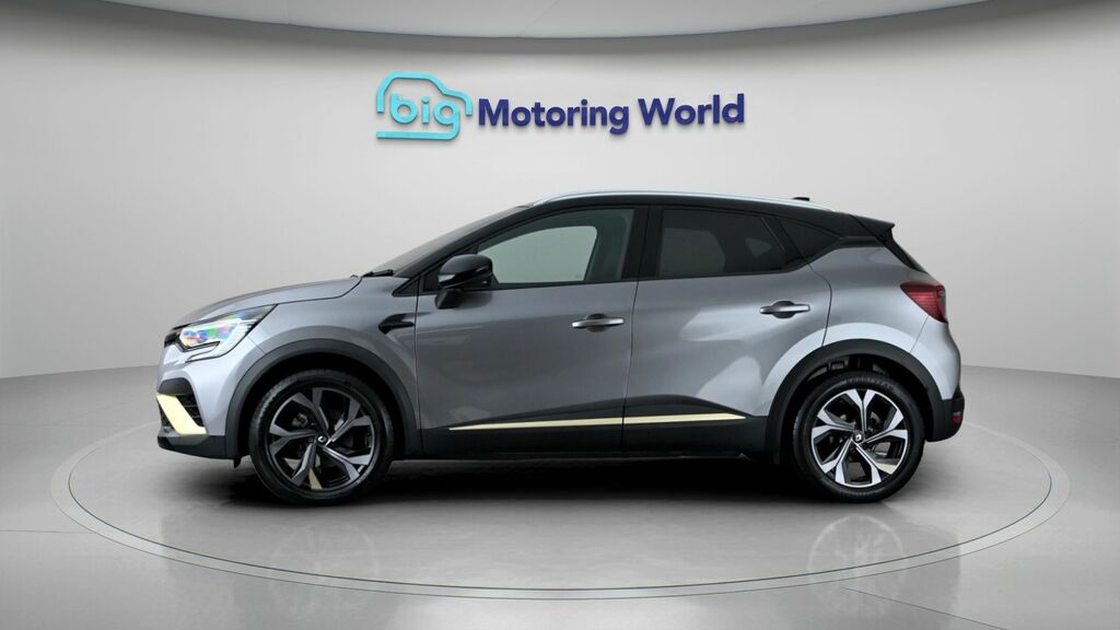 Renault Captur E-tech Engineered WG24AEB Black #4