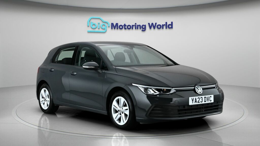 Volkswagen Golf Life Grey