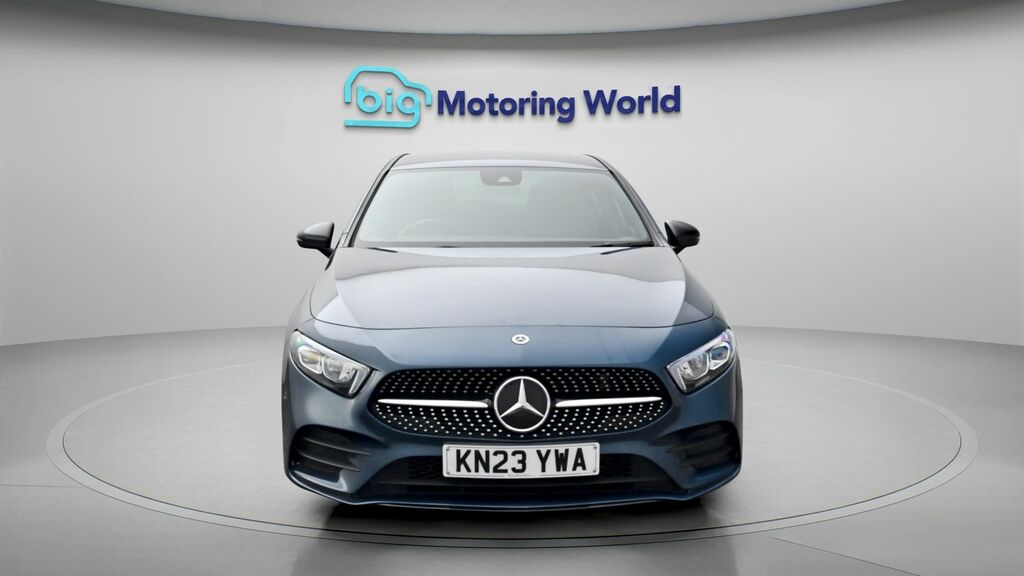 Mercedes-Benz A Class Amg Line KN23YWA Blue #2