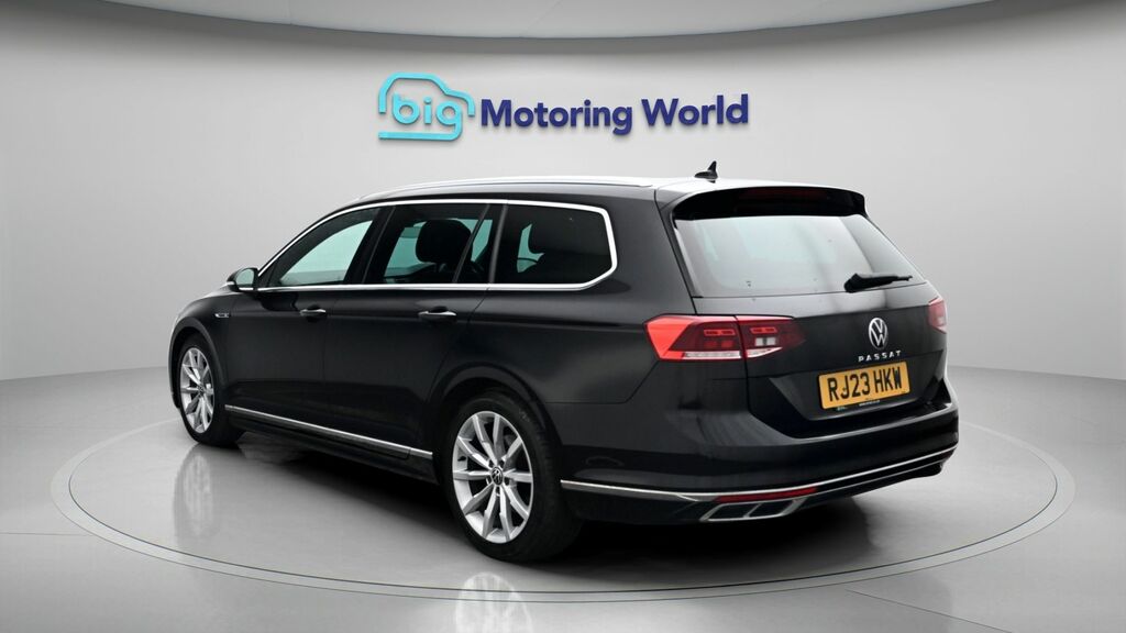 Volkswagen Passat R-line RJ23HKW Black #5