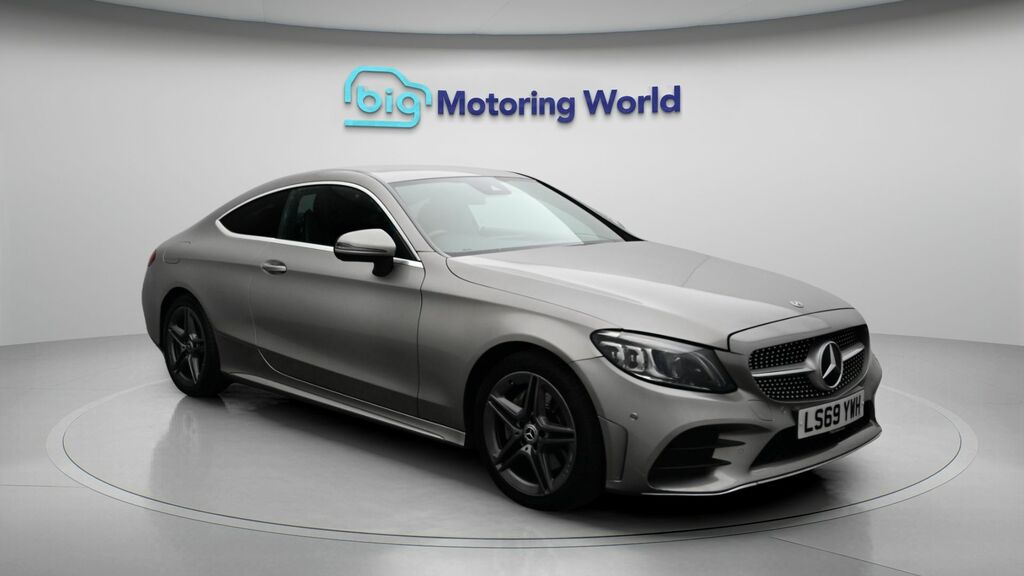 Mercedes-Benz C Class Amg Line Silver