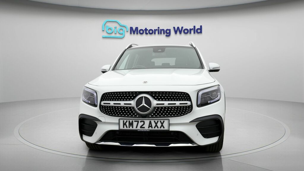 Mercedes-Benz GLB Class Amg Line KM72AXX White #2