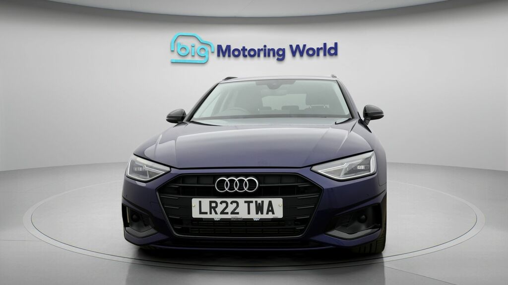 Audi A4 Avant Sport Edition LR22TWA Blue #2